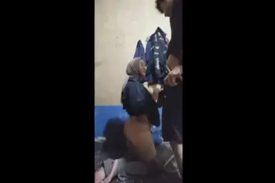 Datang Kunjung Doang Malah Dipaksa Ngentot Brutal